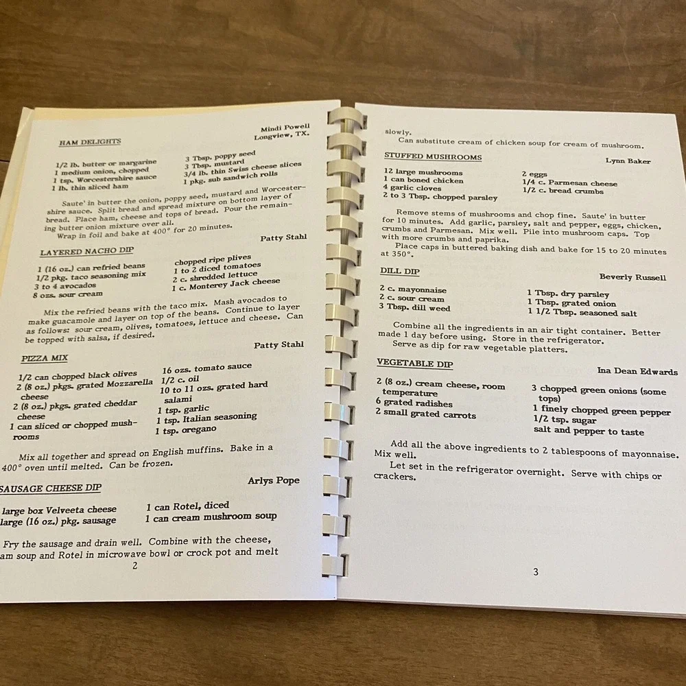Christ United Methodist Church Cookbook Stockdale Texas 1994 Memorial Recipes